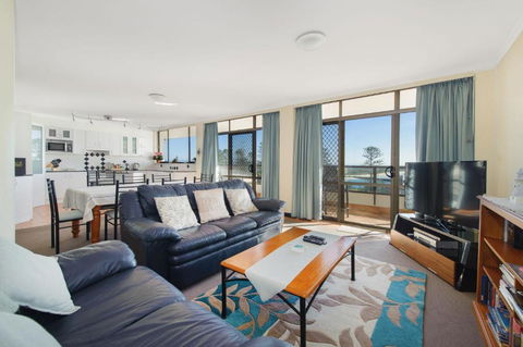 Akuna 23 6 Joffre Street - Accommodation Coffs Harbour 1