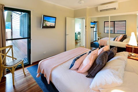 NEWLY BEAUTFULLY RENOVATED 16 The Casuarina 3 Bedroom House With 180 Degree Ocean Views - Accommodation Coffs Harbour 1
