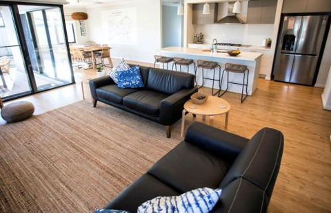 NAUTILUS - Accommodation Coffs Harbour 0