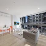 A Bright & Modern CBD Apt Next To Southern Cross - Accommodation Coffs Harbour 0