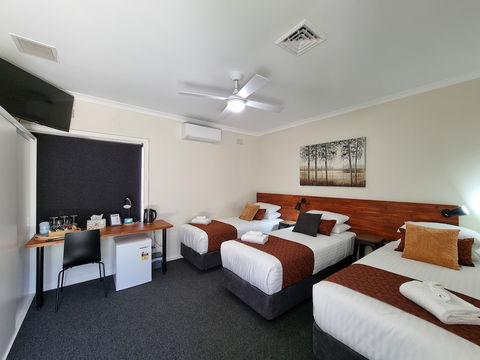 Black Sheep Motel Goulburn - Accommodation Coffs Harbour 6