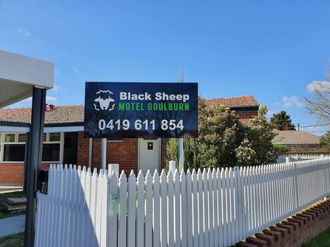 Black Sheep Motel Goulburn - Accommodation Coffs Harbour 0