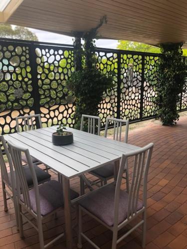 Granite Belt Cabins - Accommodation Coffs Harbour 1