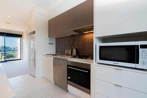 Stylish 3 Bedroom Condo - Accommodation Coffs Harbour 4