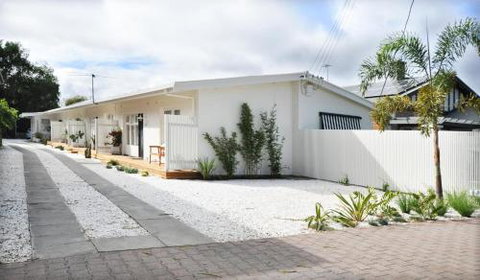 Pine At Arlos Refined Luxury In Glenelg - Accommodation Coffs Harbour 6