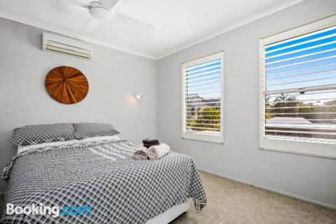 Seychelles - Accommodation Coffs Harbour 0