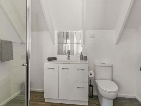 A La Plage - Accommodation Coffs Harbour 2