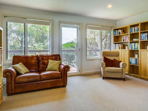One 20 Seven - Accommodation Coffs Harbour 6