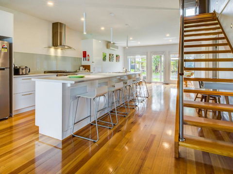 One 20 Seven - Accommodation Coffs Harbour 1