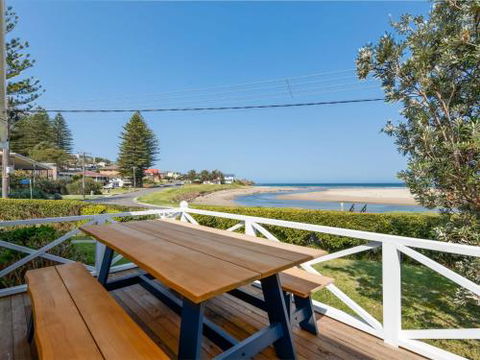 THE BEACH HOUSE Gerroa 4pm Check Out Sundays - Accommodation Coffs Harbour 4