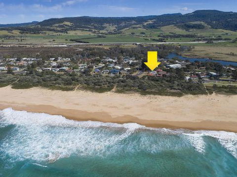 THE PACIFIC Werri Beach Gerringong 4pm Check Out Sunday - Accommodation Coffs Harbour 0