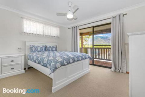 Stingray Shores Your Riverside Escape - Accommodation Coffs Harbour 0