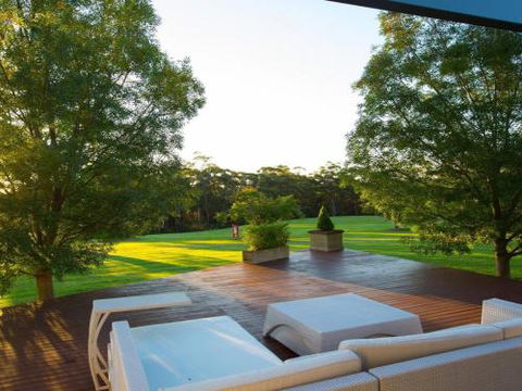 ALPINE LODGE Alpine Southern Highlands 4pm Check Out Sundays - Accommodation Coffs Harbour 1