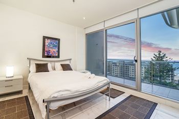 Penthouse Liberty Towers - Accommodation Coffs Harbour 2
