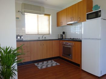 Selene Holiday Apartment AtWest Beach - Accommodation Coffs Harbour 3