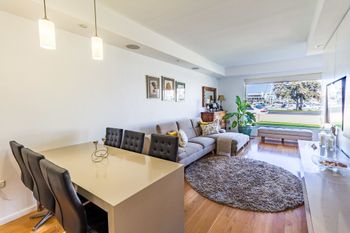 Serene Marinafront 3BR Retreat - Accommodation Coffs Harbour 6