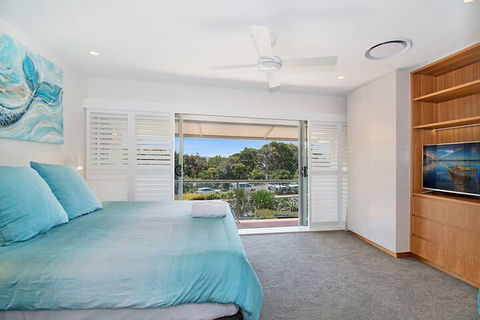 Number 4 James Cook Apartments - Accommodation Coffs Harbour 7