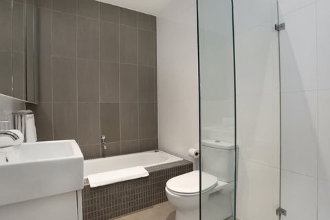 Kew Luxurious Townhouse - Accommodation Coffs Harbour 4