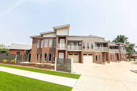Wagga Apartments 1 - Accommodation Coffs Harbour 1