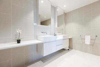 Super Spacious City View Apartments - Accommodation Coffs Harbour 1