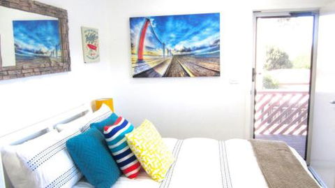 THE WHITE HOUSE - Accommodation Coffs Harbour 1