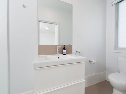 Ocean Views 41A Ocean Avenue - Accommodation Coffs Harbour 3