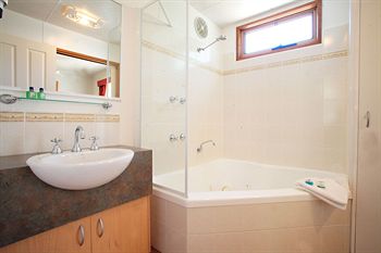 Yarraby Holiday Park - Accommodation Coffs Harbour 1