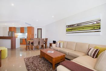 Cotton Beach Forty Four Roof Top - Accommodation Coffs Harbour 1