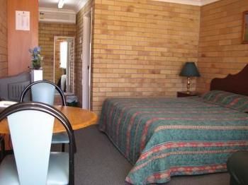 Dragon & Phoenix Motel - Accommodation Coffs Harbour 2