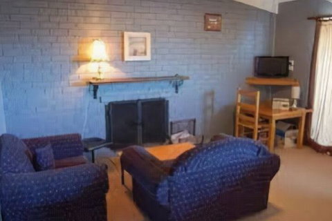 East Lake Travellers Lodge - Accommodation Coffs Harbour 4