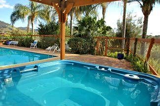 Ambience Holiday Apartments - Accommodation Coffs Harbour 6