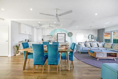 ZEN TOWERS - COZY HOLIDAY HOME For Families In CBD - Accommodation Coffs Harbour 1
