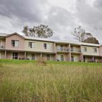 BATHURST GOLDFIELDS MOTEL On MOUNT PANORAMA - Accommodation Coffs Harbour 0