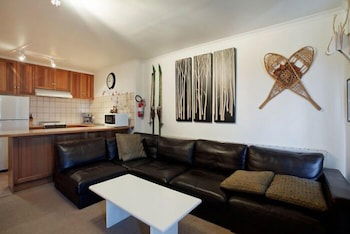 Lawlers 20 - Accommodation Coffs Harbour 2