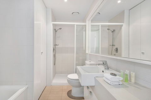 MJ Shortstay Whiteman St Apartments - Accommodation Coffs Harbour 0