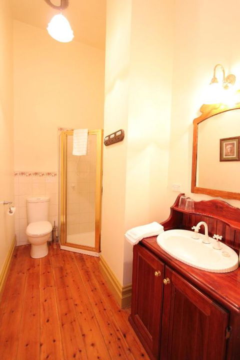Palm House - Accommodation Coffs Harbour 1