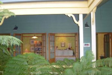 The Spotted Chook - Accommodation Coffs Harbour 2