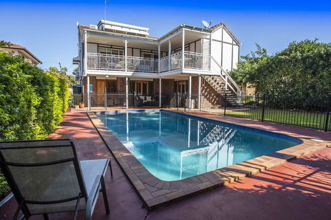 Ainslie Manor B&B - Accommodation Coffs Harbour 2