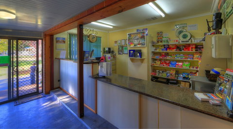 Beechworth Lake Sambell Caravan Park - Accommodation Coffs Harbour 5
