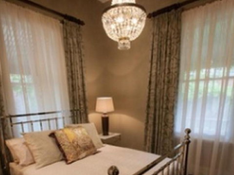 Finches Of Beechworth - Accommodation Coffs Harbour 2