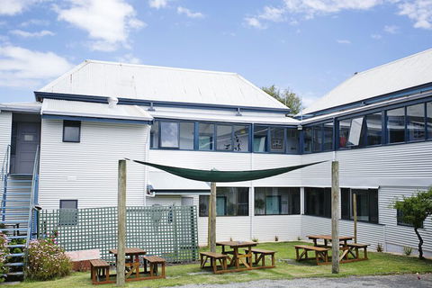 Albany Bayview Lodge YHA - Accommodation Coffs Harbour 2