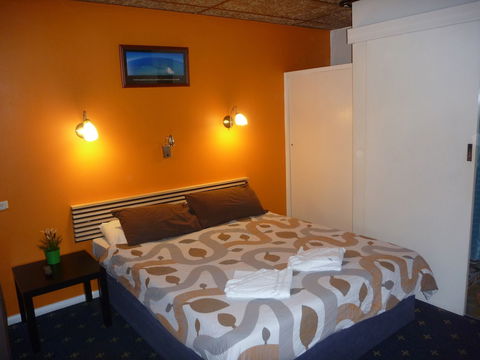 Adelaide Travellers Inn - Hostel - Accommodation Coffs Harbour 4