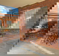 Peter Allen Motor Inn - Accommodation Coffs Harbour