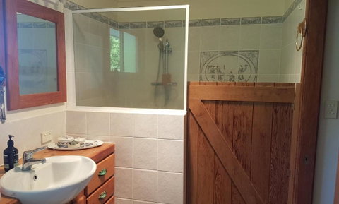 Artisan Spa Views - Accommodation Coffs Harbour 6