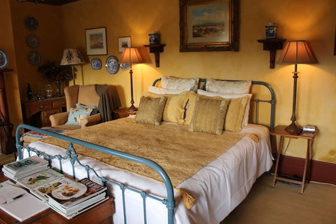 Ivy On Glenelg - Accommodation Coffs Harbour 6