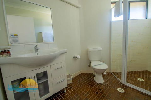 Anchor Bay Motel - Accommodation Coffs Harbour 7