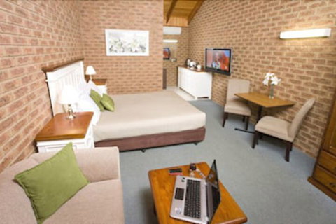 Beechworth Carriage Motor Inn - Accommodation Coffs Harbour 4