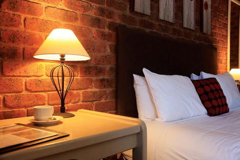 Admiral Motor Inn - Accommodation Coffs Harbour 7