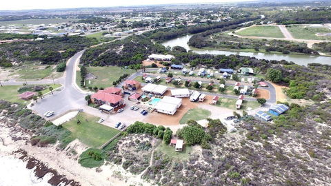 Seaspray Beach Holiday Park - Accommodation Coffs Harbour 0