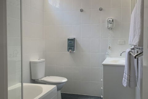 Ashton Motel - Accommodation Coffs Harbour 3